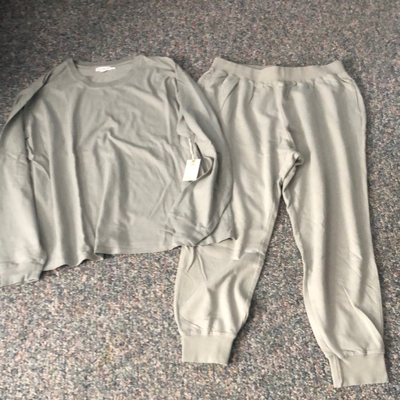 Good American Tops - Good American lounge set